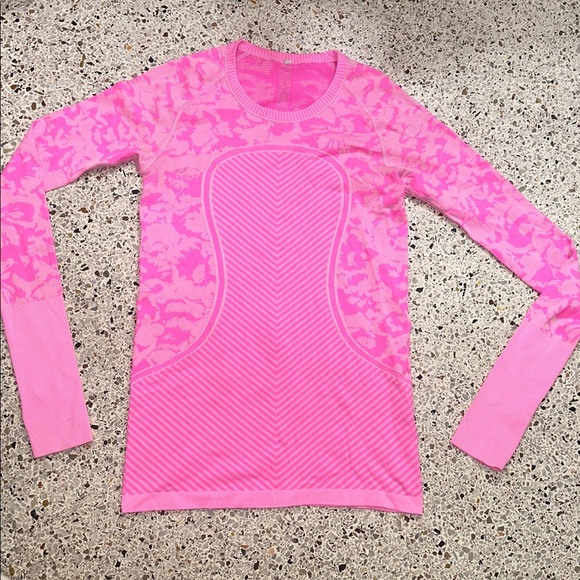 Lululemon hot pink camouflage camo long sleeve tech top shirt 8 run swiftly - Picture 2 of 6